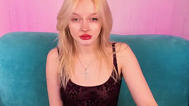 AlessaKiss online show from November 16, 2025, 8:52 am