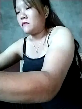 Snapshot of mai-cute chatting on October 25, 2025, 12:21 am mai-cute online show from October 25, 2025, 12:21 am