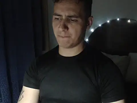 DarkTheKing online show from November 28, 2025, 4:56 am