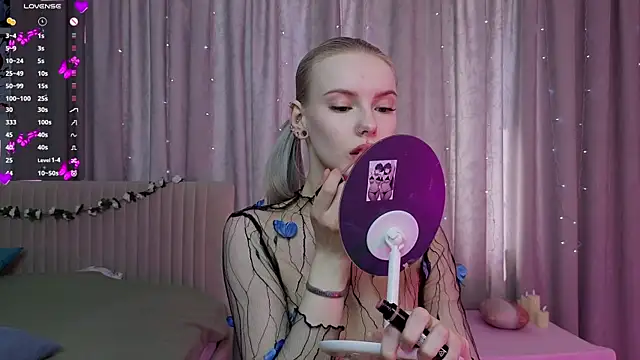 Sunshine agata online show from April 14, 2026, 4:50 am