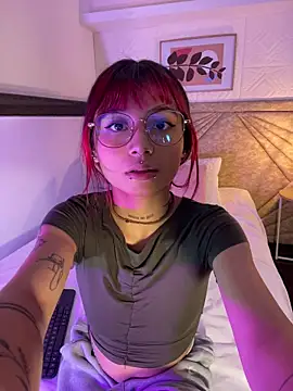 Emma duff online show from March 12, 2026, 7:40 pm