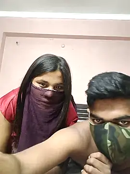 Snapshot of Nikita_G chatting on October 17, 2025, 10:18 am Nikita G online show from October 17, 2025, 10:18 am