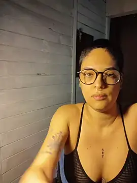 Natimiau online show from October 18, 2025, 1:24 pm