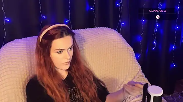 Veksal1a online show from April 2, 2026, 1:07 pm