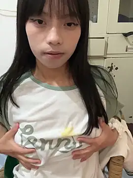 wanwan0418 online show from October 21, 2025, 1:54 pm