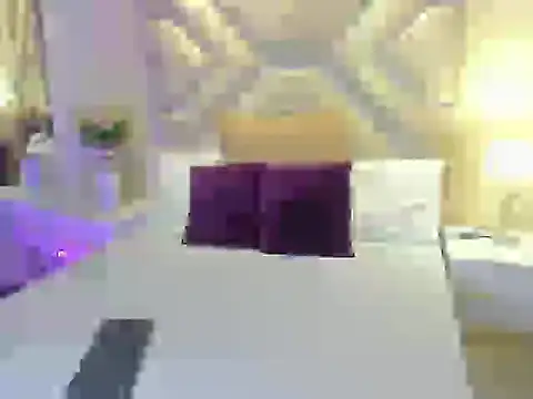 xxxalisson skinny  online show from October 24, 2025, 11:53 am