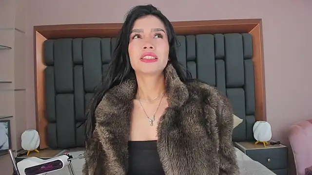 TanyaBello online show from November 5, 2025, 1:25 pm