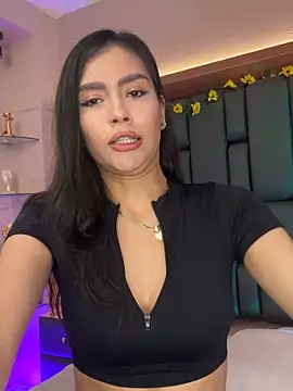 TanyaBello online show from December 5, 2025, 3:43 pm