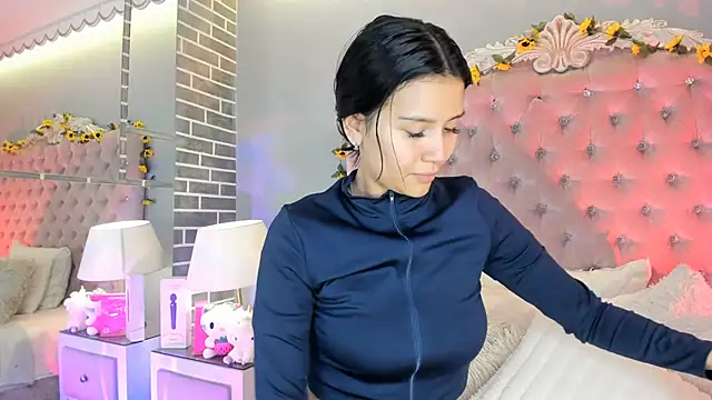 Snapshot of TanyaBello chatting on July 4, 2026, 12:50 am TanyaBello online show from July 4, 2026, 12:50 am
