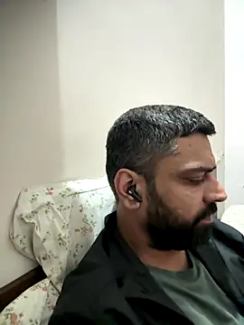 SoulHunt9 online show from January 8, 2026, 9:32 pm