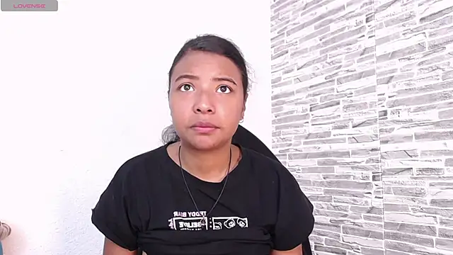 Zoe Rider online show from November 12, 2025, 12:31 pm