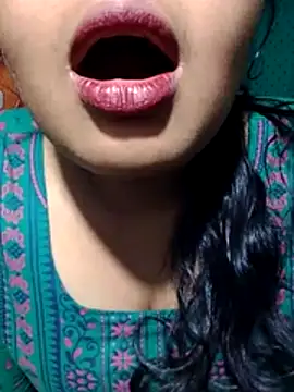 sexylive1100 online show from January 13, 2026, 3:38 pm