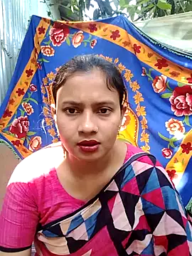 sexylive1100 online show from November 24, 2025, 5:51 am