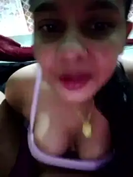 sexylive1100 online show from November 3, 2025, 5:56 am