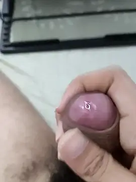 El pajitas35 online show from October 23, 2025, 4:11 am