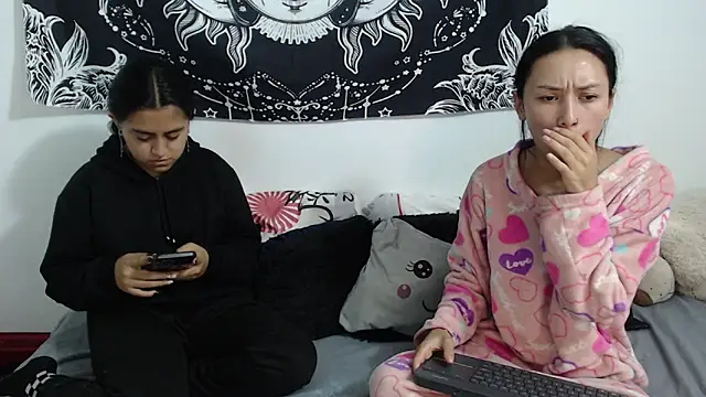 emily n abby online show from March 10, 2026, 1:15 pm