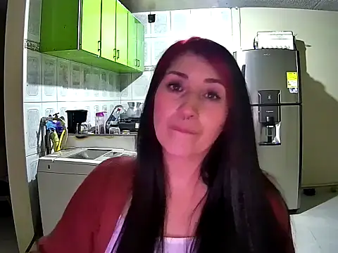 Snapshot of dark_velvet chatting on November 18, 2025, 6:06 am dark velvet online show from November 18, 2025, 6:06 am