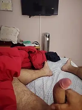 parejitafenix69 online show from November 3, 2025, 6:55 pm