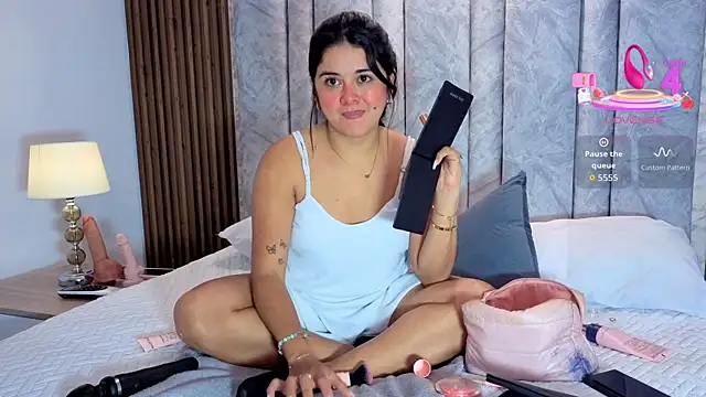 goddessfeetxx online show from January 12, 2026, 5:20 pm