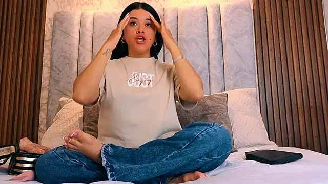 goddessfeetxx online show from April 6, 2026, 8:54 pm