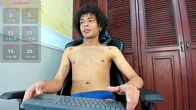 chloe king online show from October 26, 2025, 9:04 pm