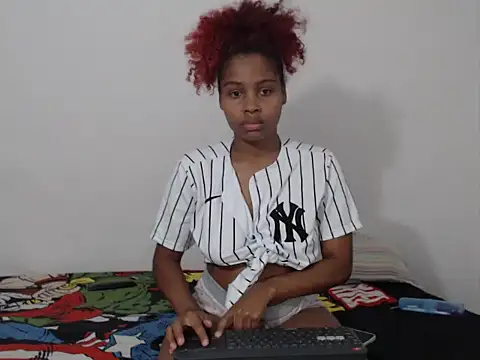 kataleya2021 online show from April 9, 2026, 10:49 pm