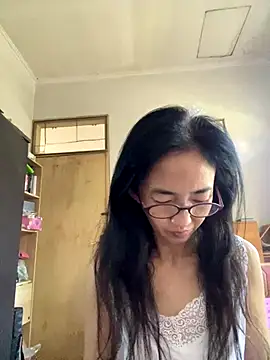 princessD077 online show from October 17, 2025, 6:39 am