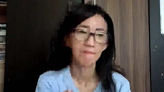 Snapshot of princessD077 chatting on July 17, 2026, 3:59 am princessD077 online show from July 17, 2026, 3:59 am