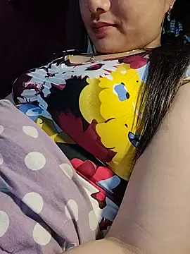 Sinhlinh2020 online show from May 10, 2026, 1:46 pm