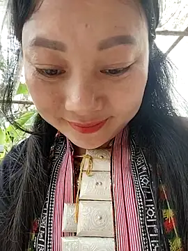 Sinhlinh2020 online show from February 17, 2026, 3:37 am