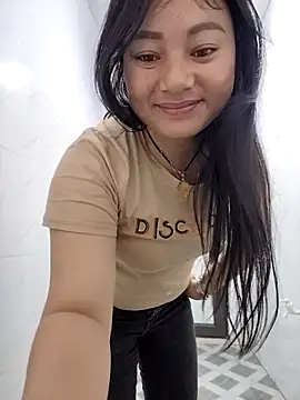 Sinhlinh2020 online show from March 11, 2026, 10:26 pm