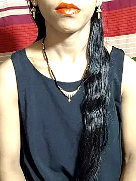 Snapshot of Itz_Aisha__ chatting on November 5, 2025, 6:05 am Itz Aisha online show from November 5, 2025, 6:05 am