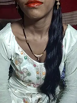 Snapshot of Itz_Aisha__ chatting on November 4, 2025, 5:55 am Itz Aisha online show from November 4, 2025, 5:55 am