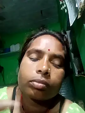 Snapshot of Rajni_gupta chatting on October 20, 2025, 10:43 pm Rajni gupta online show from October 20, 2025, 10:43 pm