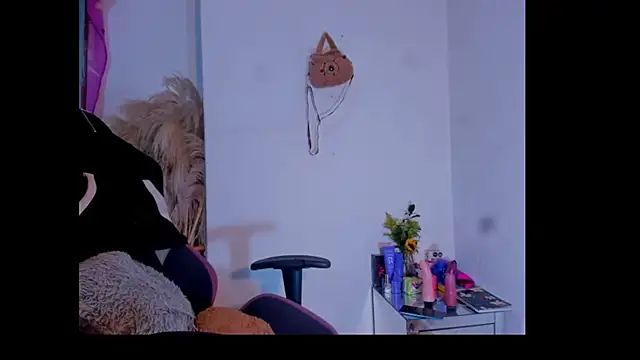 Snapshot of bad_girl_xxx chatting on February 21, 2026, 9:28 pm bad girl xxx online show from February 21, 2026, 9:28 pm