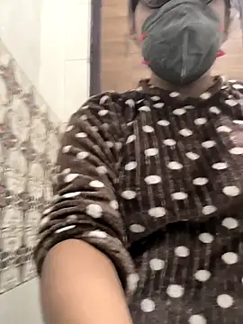 Lovely Tannu online show from December 17, 2025, 1:38 pm