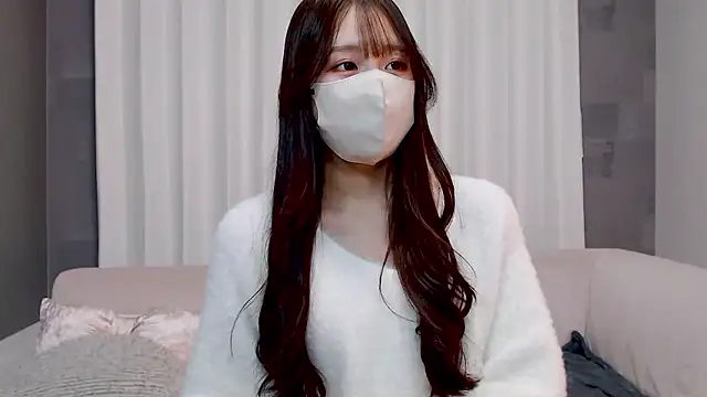 LOVE MIREI LOVE online show from February 6, 2026, 11:17 am