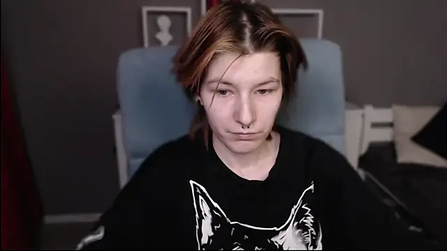 guitarandangell online show from February 16, 2026, 7:40 am