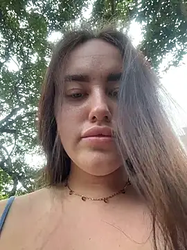 KiraSunshine online show from March 4, 2026, 3:47 am