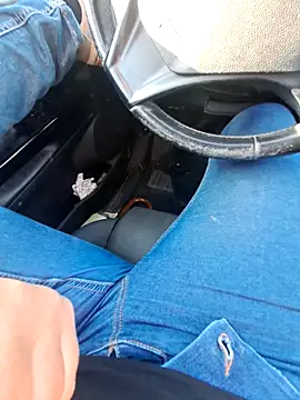 misskelly77 online show from November 4, 2025, 7:45 am