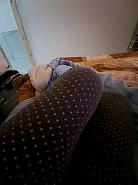 misskelly77 online show from November 10, 2025, 7:41 pm