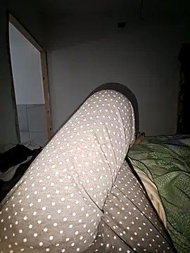 misskelly77 online show from November 3, 2025, 5:23 am