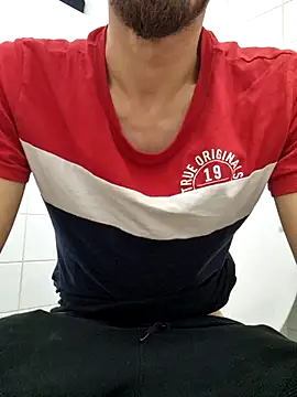 Snapshot of 16enes16 chatting on October 27, 2025, 5:36 pm 16enes16 online show from October 27, 2025, 5:36 pm