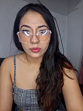 chloebrownn03 online show from November 16, 2025, 1:10 am