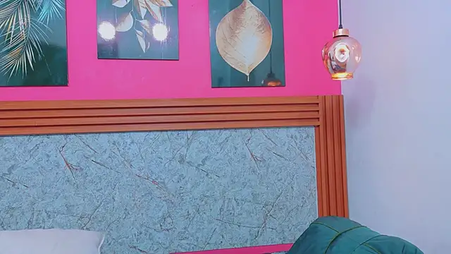 matureahomegirl online show from April 2, 2026, 2:52 am