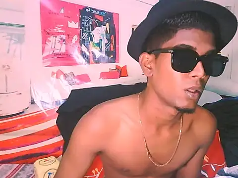 IndianThuggin online show from November 18, 2025, 5:49 pm