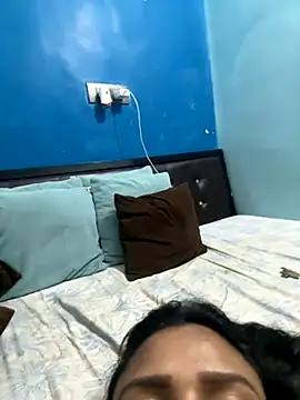 heenashai online show from November 24, 2025, 7:14 pm