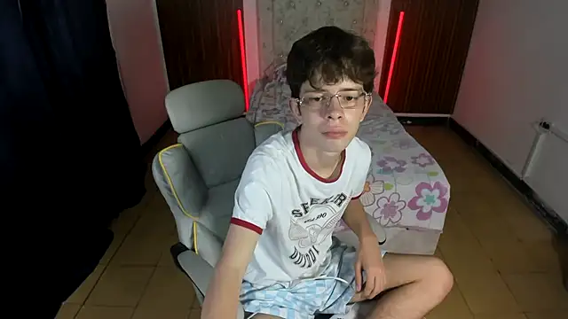 Snapshot of dilan_orduz chatting on October 21, 2025, 1:54 pm dilan orduz online show from October 21, 2025, 1:54 pm