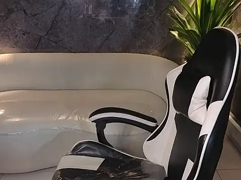 Snapshot of tina_tasty_tf chatting on October 26, 2025, 1:11 pm tina tasty tf online show from October 26, 2025, 1:11 pm