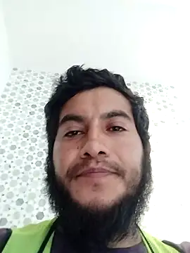 Snapshot of Travieso_21 chatting on October 20, 2025, 7:36 pm Travieso 21 online show from October 20, 2025, 7:36 pm